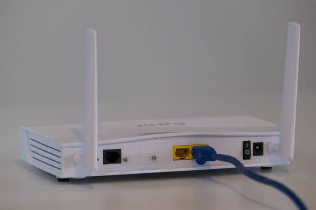 L'installation du répéteur wi-fi est nécessaire pour avoir l'accès à internet