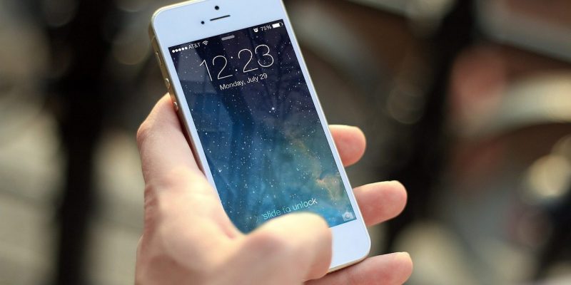 Les différences entre les forfaits mobiles illimités et les forfaits à consommation