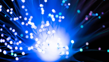 Offres fibre optique Orange : prix, débits et services … laquelle choisir ?